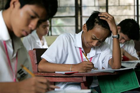 studyante iniyot